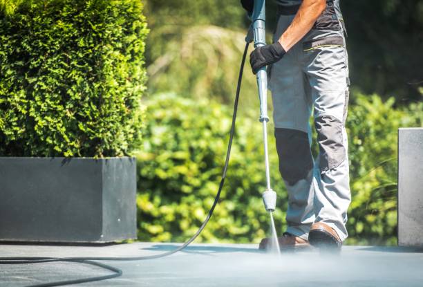 Best Animal Enclosure Cleaning  in Elizabeth, PA